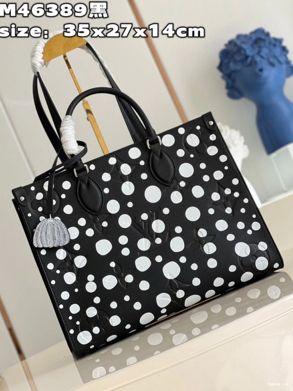 MM LOUIS ONTHEGO VUITTON 0731